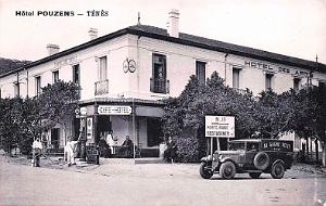 TENES - HOTEL DES ARTS ET POMPE A ESSENCE